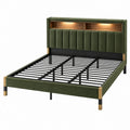 Letto matrimoniale 160 x 200 cm in tessuto verde con testiera imbottita e rete a doghe
